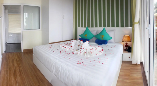 Sunday Lotus Garden Resort By The Sea Mui Ne