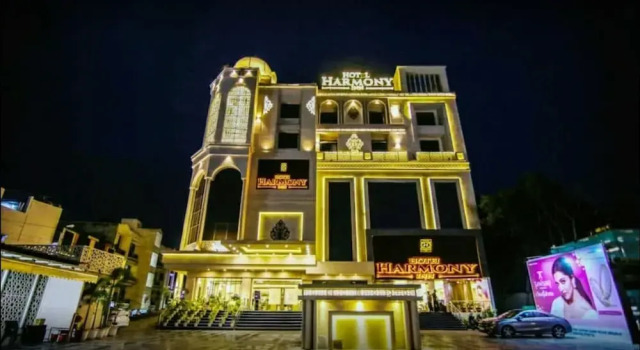 Harmony Hotel, Rezervovat Hotel Hotely v Gujarat s parkováním, Parkování