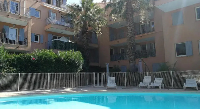 Апартаменты Grimaud 4 personnes - Piscine