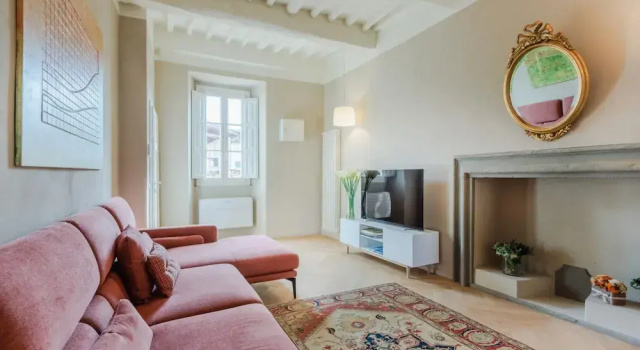 Casa Pino in Lucca With 2 Bedrooms and 2 Bathrooms
