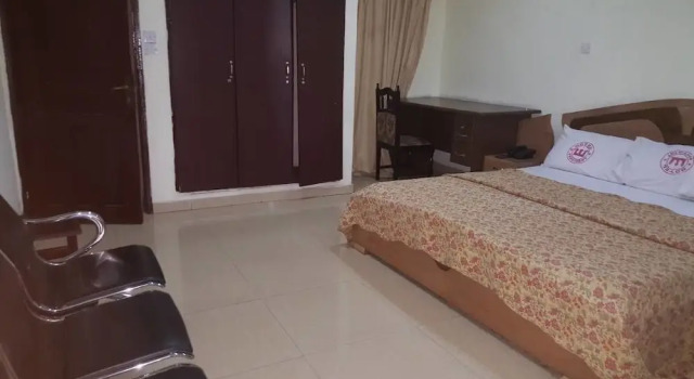 Hotel President