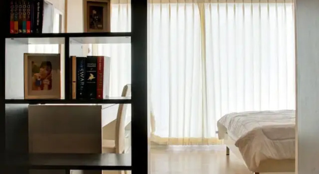 Eak Condoview
