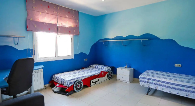 Leticia - Six Bedroom, Забронировать Отель Монроч-дел-Камп 