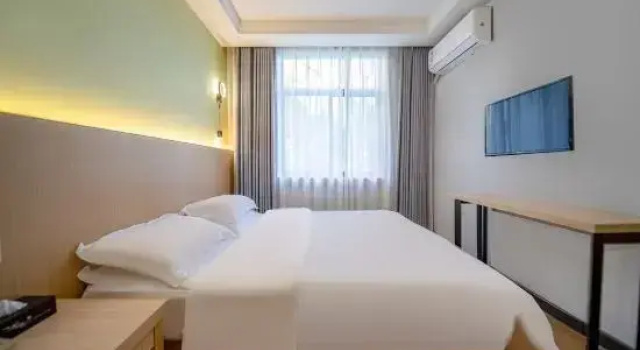 Люкс Business Tiange Express Hotel (Fuyang Wenfeng Park)