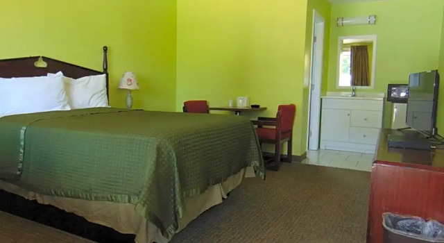 Номер Economy Westbrook Motel
