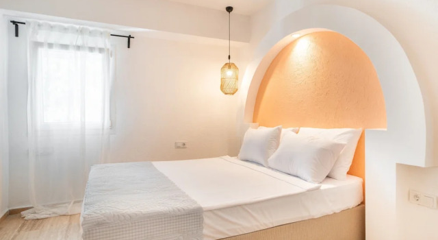 Трёхместный семейный номер Standard MARE MARIN BOUTIQUE HOTEL