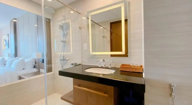 Номер Deluxe Panorama Nha Trang Central Beach