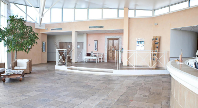 Hôtel Mount Venturi - Aix-En-Provence Sainte-Victoire - Bar & Restaurant & Padel, Забронировать Отель Отели Буш-дю-Рон с парковкой, Парковка