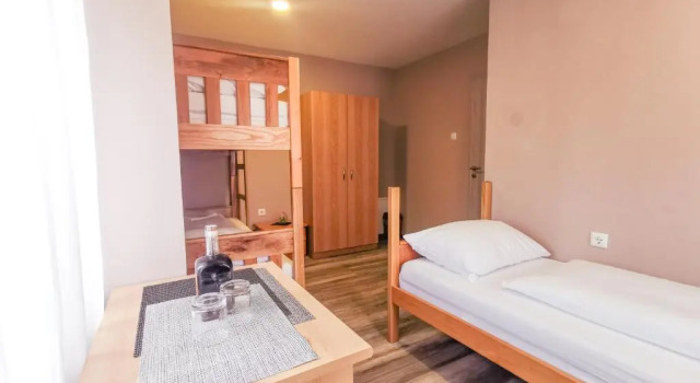 Трёхместный номер Standard Villa Dijana