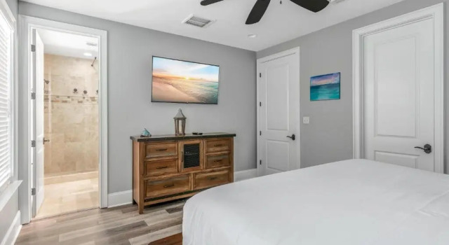 Коттедж Villa Lago 1973* (S)(2G)- 4BR 4BA + Den- (12)