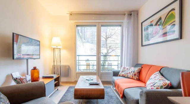 Lille Centre - Nice cozy&functional ap, Забронировать Отель Отели Лилля с парковкой, рядом с Chambre de Commerce, Парковка