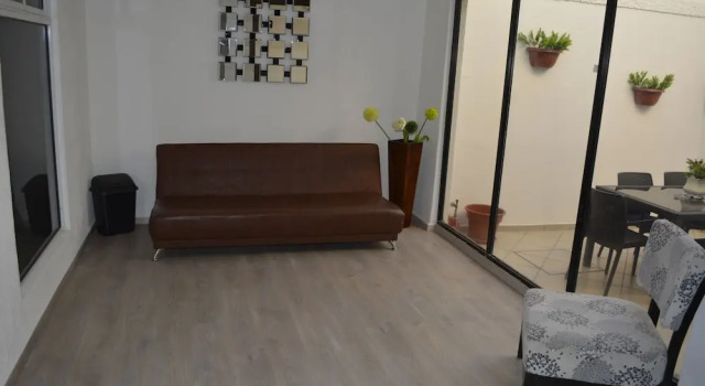 Suites Bajio, Varaa Hotelli León Guanajuato