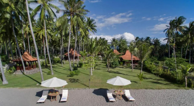 Вилла Diamond Beach Villa Lombok