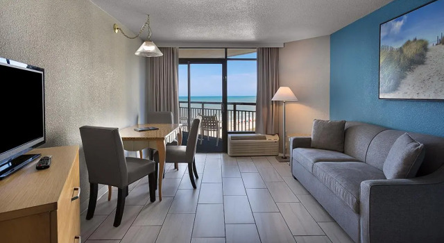Четырёхместный номер Standard Hotel Blue