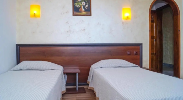 Апартаменты Chrystal Guest House