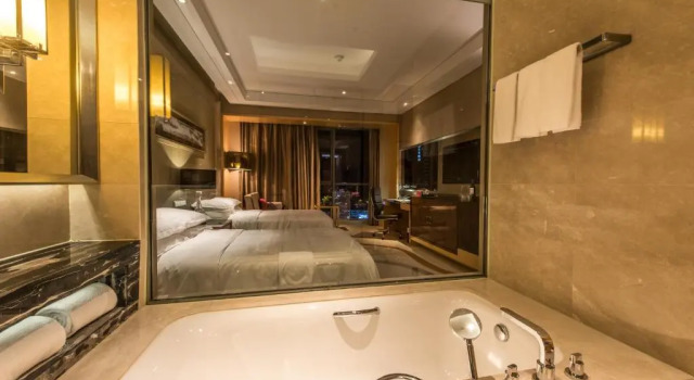 Двухместный клубный номер Deluxe Sheraton Zhenjiang Hotel