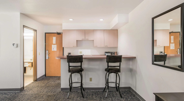 Двухместный люкс Americas Best Value Inn & Suites-Birch Run
