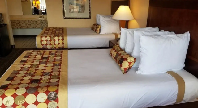 Номер Standard Sun Inn & Suites