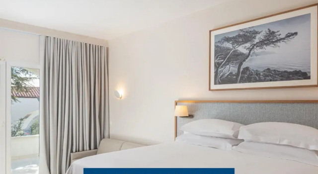 Двухместный номер Superior с балконом и с частичным видом на море Bluesun Holiday Village Afrodita