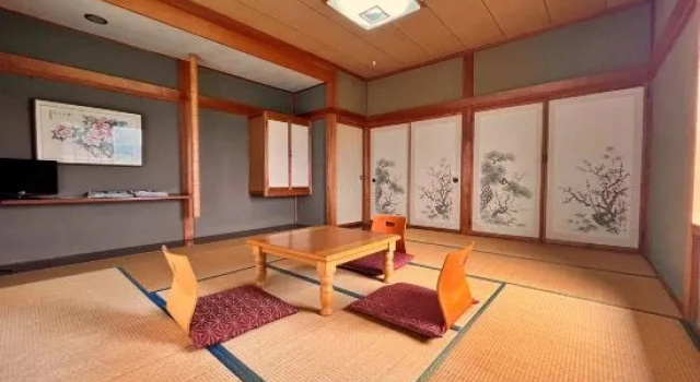 Номер Standard с видом на город Masugataya Ryokan