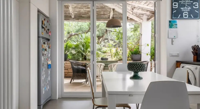 Villa Cardia a Cala Bianca by Wonderful Italy, Забронировать Вилла Отели Кастелламмаре-дель-Гольфо с парковкой, Парковка