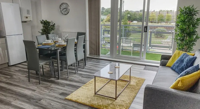 Апартаменты Toothbrush Apartments - 2 bed 2 bath apt