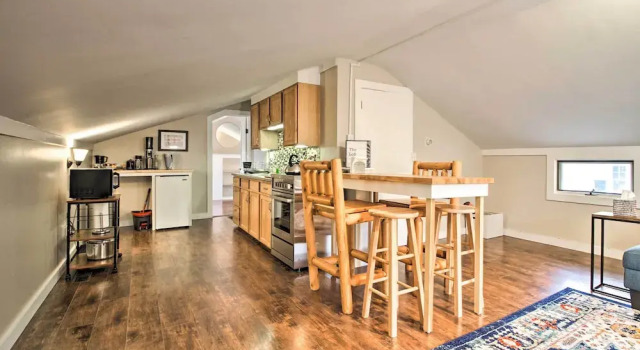 Idyllic Wallingford Retreat - Near Skiing & Hiking, Book Feriehus Hoteller i Wallingford med parkering, Parkering