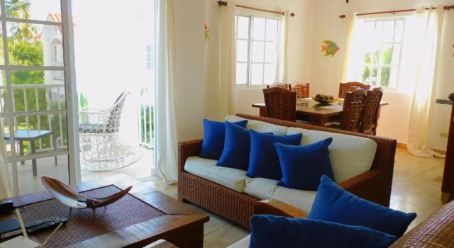 Апартаменты Penthouse whit Private Roof walking distance to Los Corales Beach