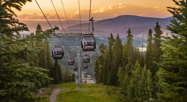 Номер Standard Luxury 4 Bedroom Ski in, Ski out Residence in the Heart of Snowmass Base Village With Rooftop Infinity Pool and Private Ski Lockers