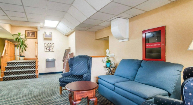 Econo Lodge Manchester