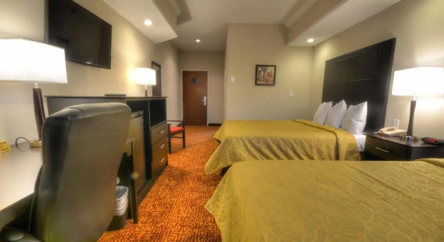 Четырёхместный номер Standard Stonebrook Lodge
