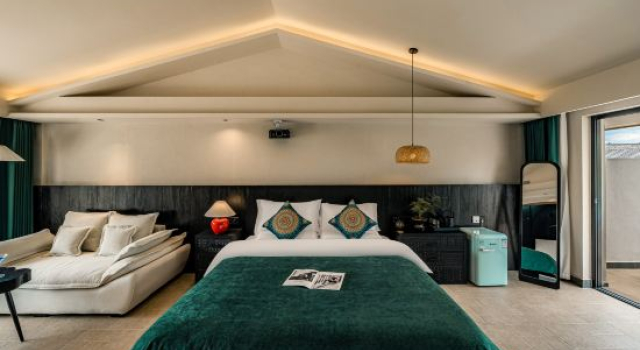 Cangmi Muye Designer Resort Manor (Lijiang Ancient City Branch), Prenota Resort Hotel a Lijiang con parcheggio, Parcheggio