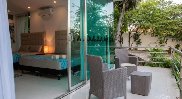 Семейный номер Standard с балконом Casa Aakal Lagoon Front