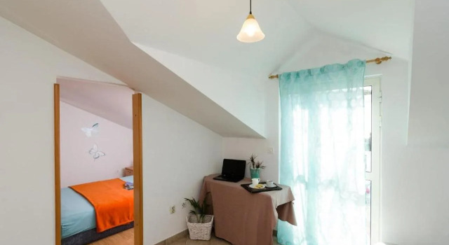 Apartments Bell Memories, Забронировать Апартаменты/квартира Отели Цавтат с завтраком, рядом с Частный Пляж «Бич Хаус Цавтат», Завтраки