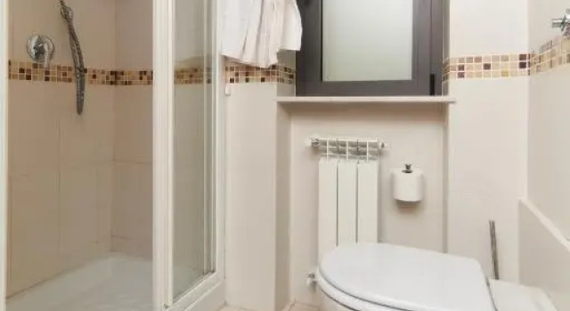 Четырёхместный номер Standard с балконом Hotel Sirio