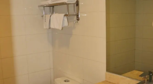 Номер Business Yixin Business Hotel
