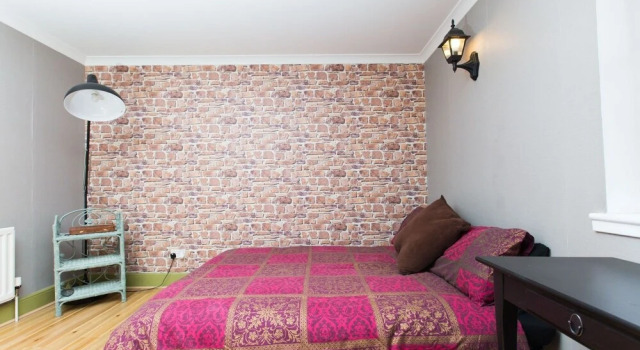 Charming 2BR Flat for 4 Overlooking Holyrood Park, Забронировать Отель Эдинбург Midlothian, рядом с Холирудское абатство