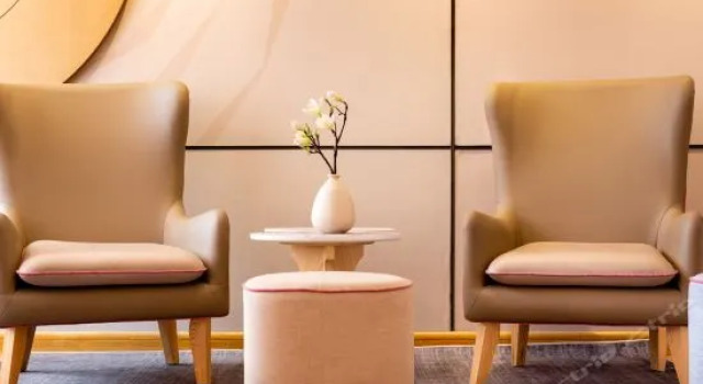 Home Inn Shenyang Tiexi Plaza Metro Station, Book Hotel Shenhe 
