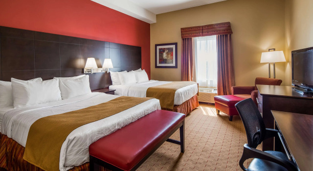 Четырёхместный номер Standard Best Western Plus Bowmanville