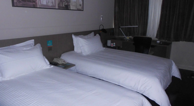 Jinjiang Inn Select Shanghai Songjiang Xinqiao, Varaa Hotelli Songjiang Shanghai