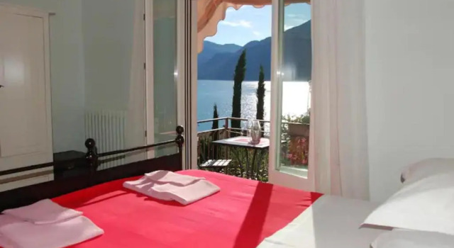 B&B Cherry En Rose, Prenota Bed & breakfast Lezzeno Como