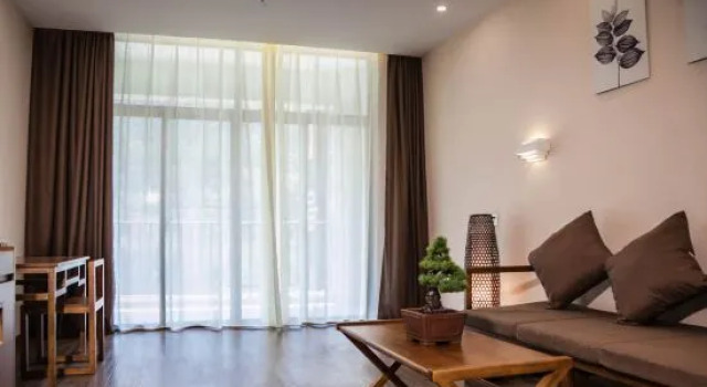 Люкс с красивым видом из окна Luci No.1 Holiday Hotel