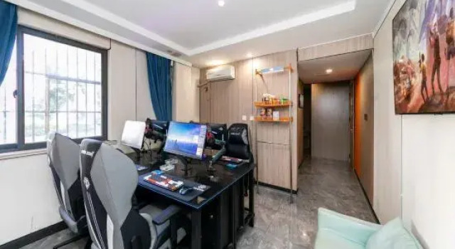 Кровать в общем номере YZ Universe E-sports Smart Hotel (Donggang Banshengdong Wharf)