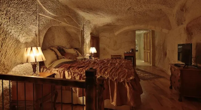 Двухместный номер Standard Golden Cave Suites