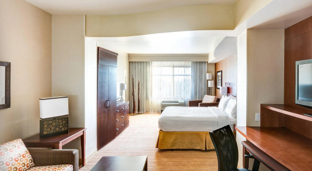 Двухместный полулюкс Courtyard Scottsdale Salt River