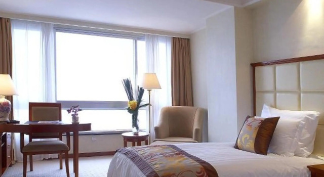 Двухместный номер Standard с видом на реку Citic Ningbo International Hotel