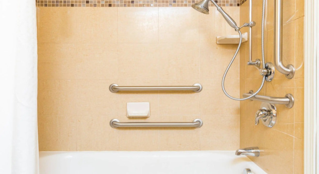Четырёхместный номер Standard Holiday Inn Express and Suites Helena by IHG
