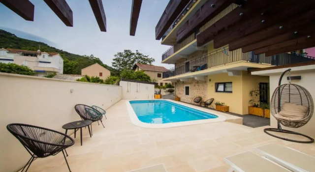 Апартаменты Bella Vista Suites