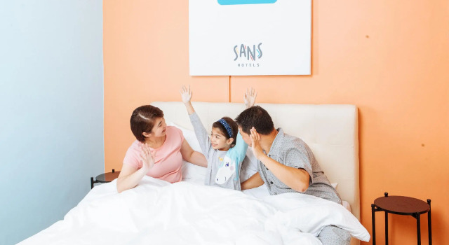 Кровать в общем номере Sans Hotel Laperal Manila - Vaccinated Staff