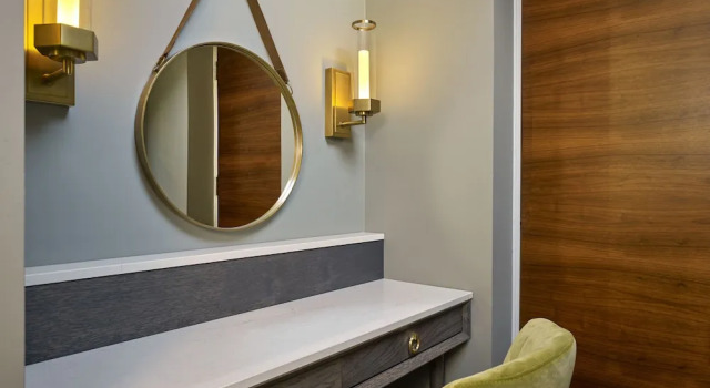 100 Queen's Gate Hotel London Kensington, Curio Collection by Hilton